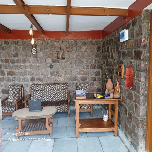 Twins Villa View Home Stay, Khari
